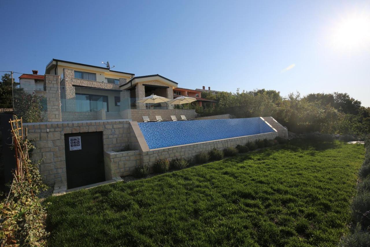 Villa Infinity Šmrika Buitenkant foto