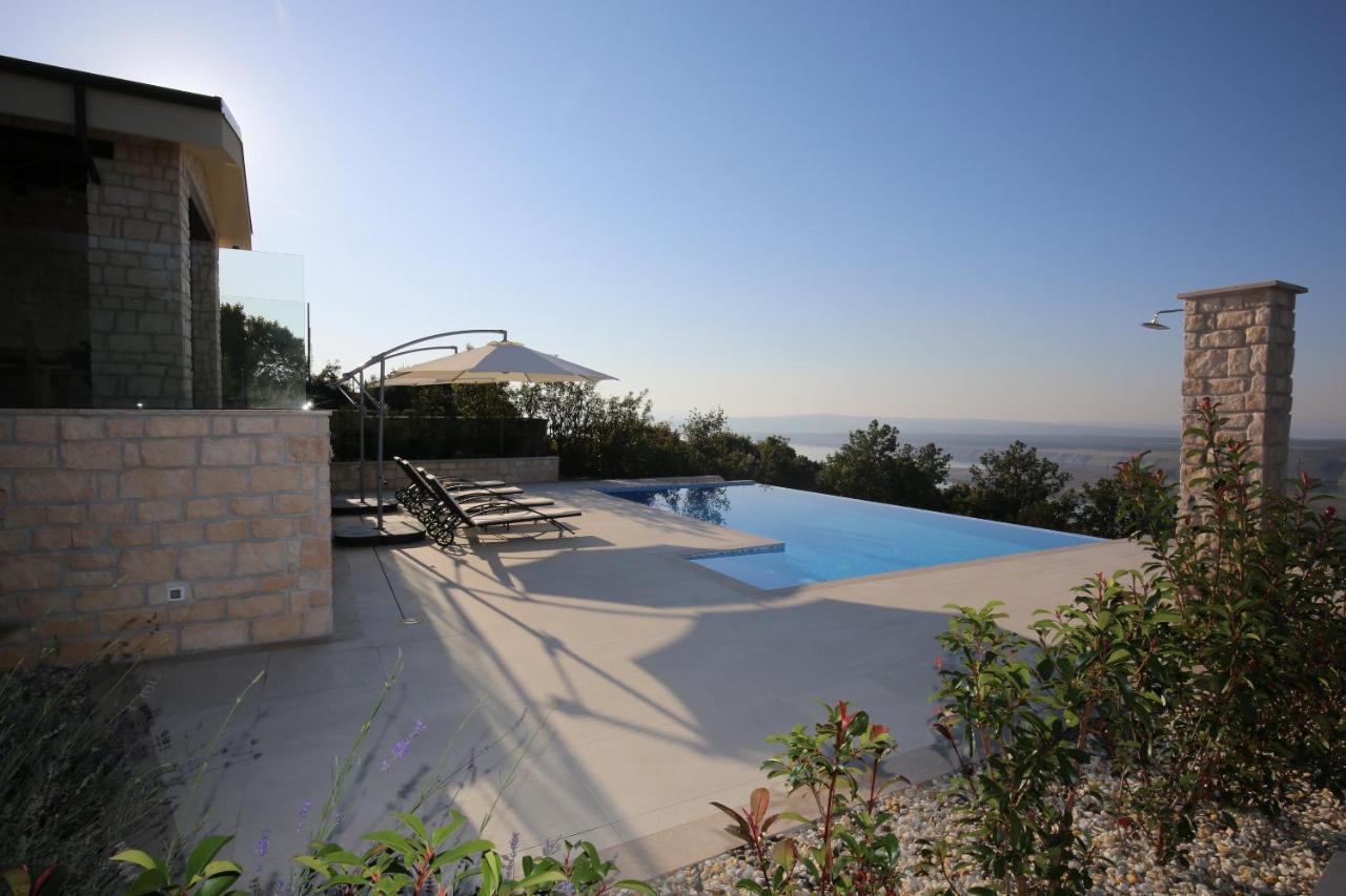 Villa Infinity Šmrika Buitenkant foto